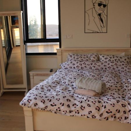 Vila נס הבריאה Midreshet Ben Gurion Exteriér fotografie