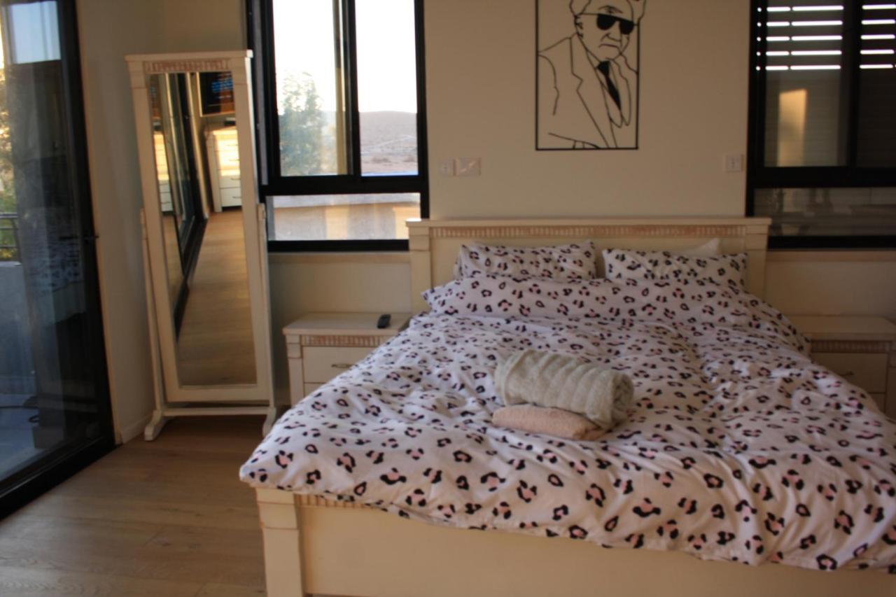 Vila נס הבריאה Midreshet Ben Gurion Exteriér fotografie