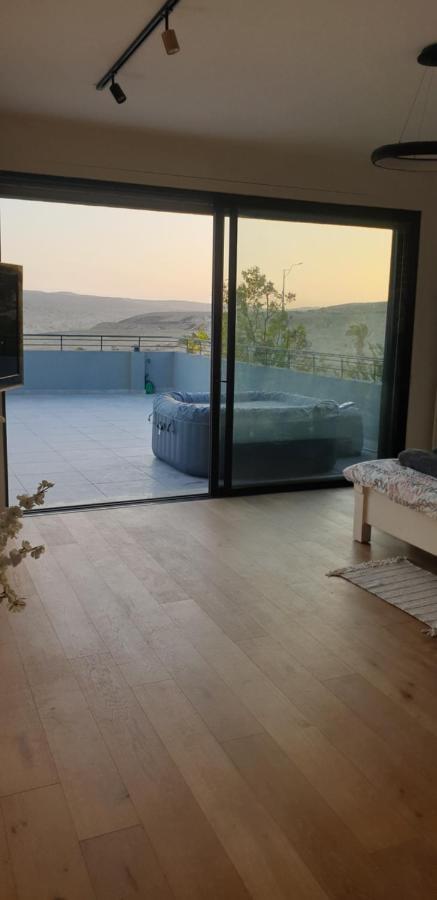 Vila נס הבריאה Midreshet Ben Gurion Exteriér fotografie